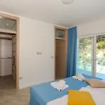 Aqua Apartment